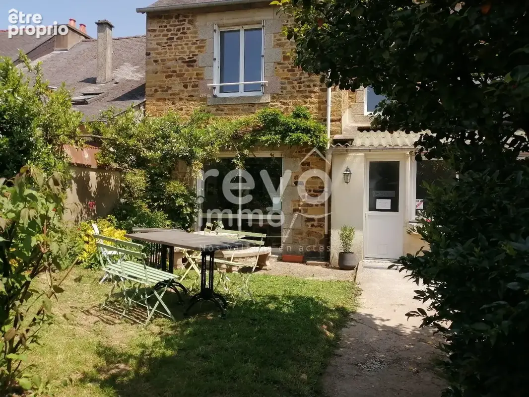 Grande maison de bourg - photo 2