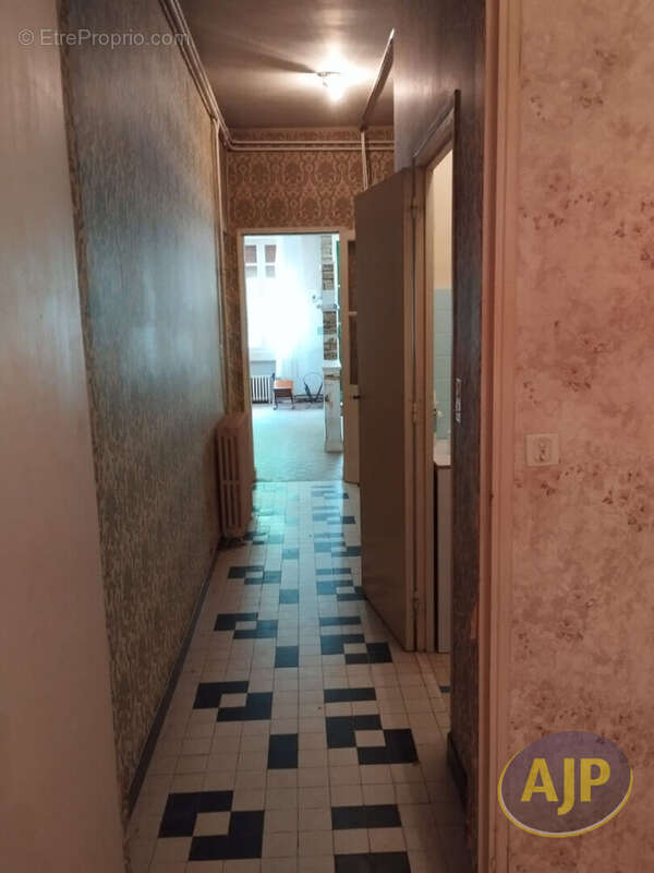 Exceptionnel, maison de 160m2 plein centre avec dépendance grange, atelier et jardin sur Cissac Médoc - photo 6