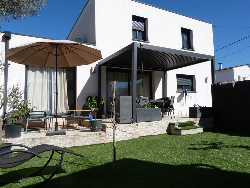 Maison à NIMES