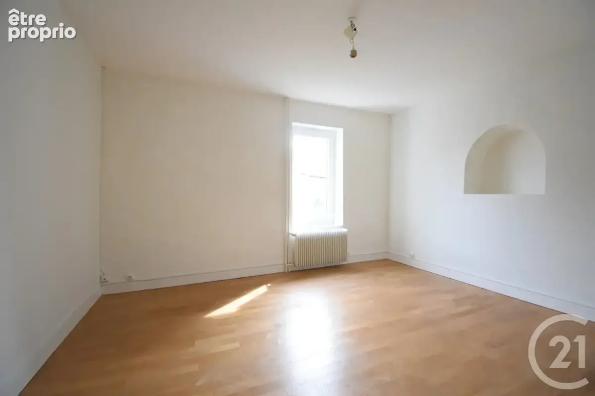 Maison 4 pièces 123 m² à vendre à Le Vernet (03200) - photo 6