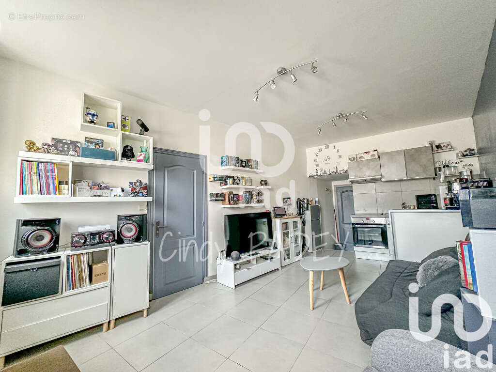 Photo 2 - Appartement à ESBLY