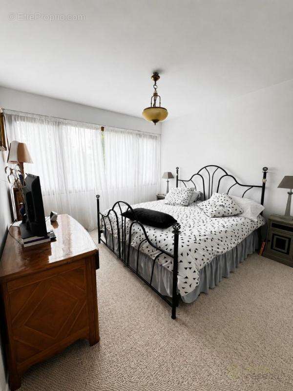 Appartement à NOISY-LE-ROI