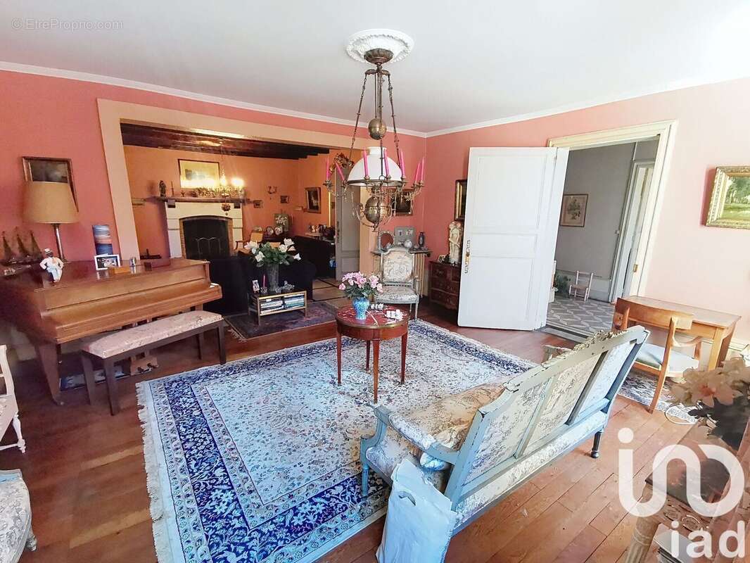 Photo 5 - Maison à SAINT-GERMAIN-DE-MONTBRON