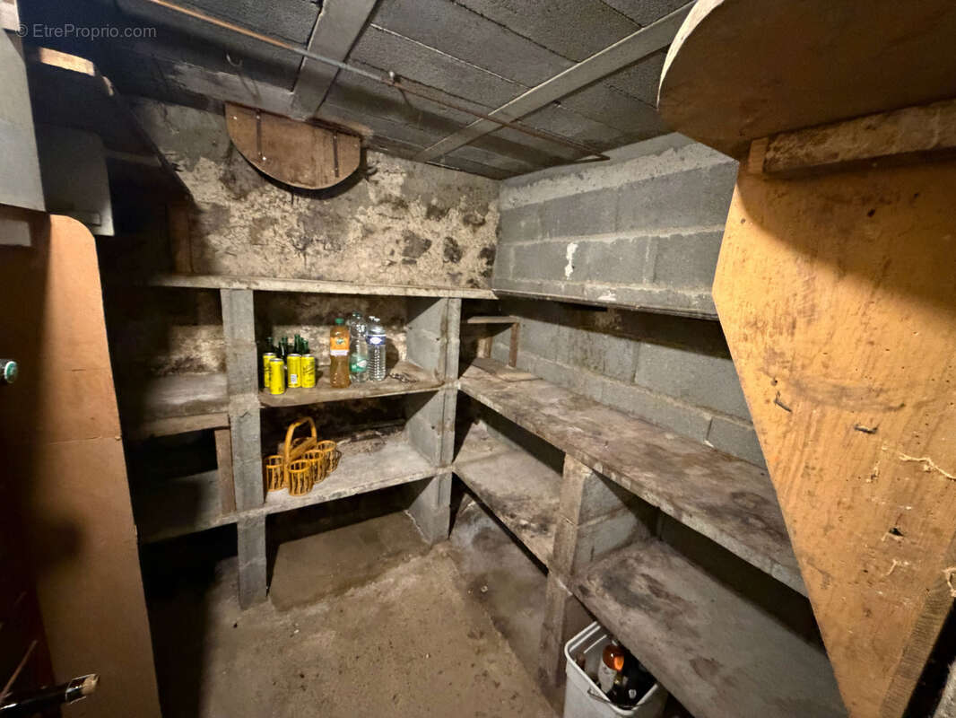 Maison 2 chambres + garage - dependance - terrain - photo 24