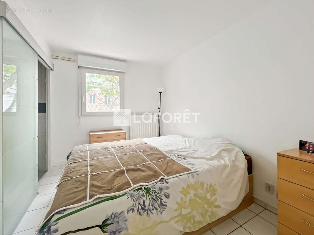 Appartement à MAISONS-ALFORT