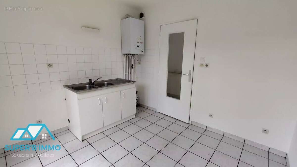 Maison à MAZEYRAT-D&#039;ALLIER