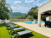 Maison à BAGNOLS-EN-FORET