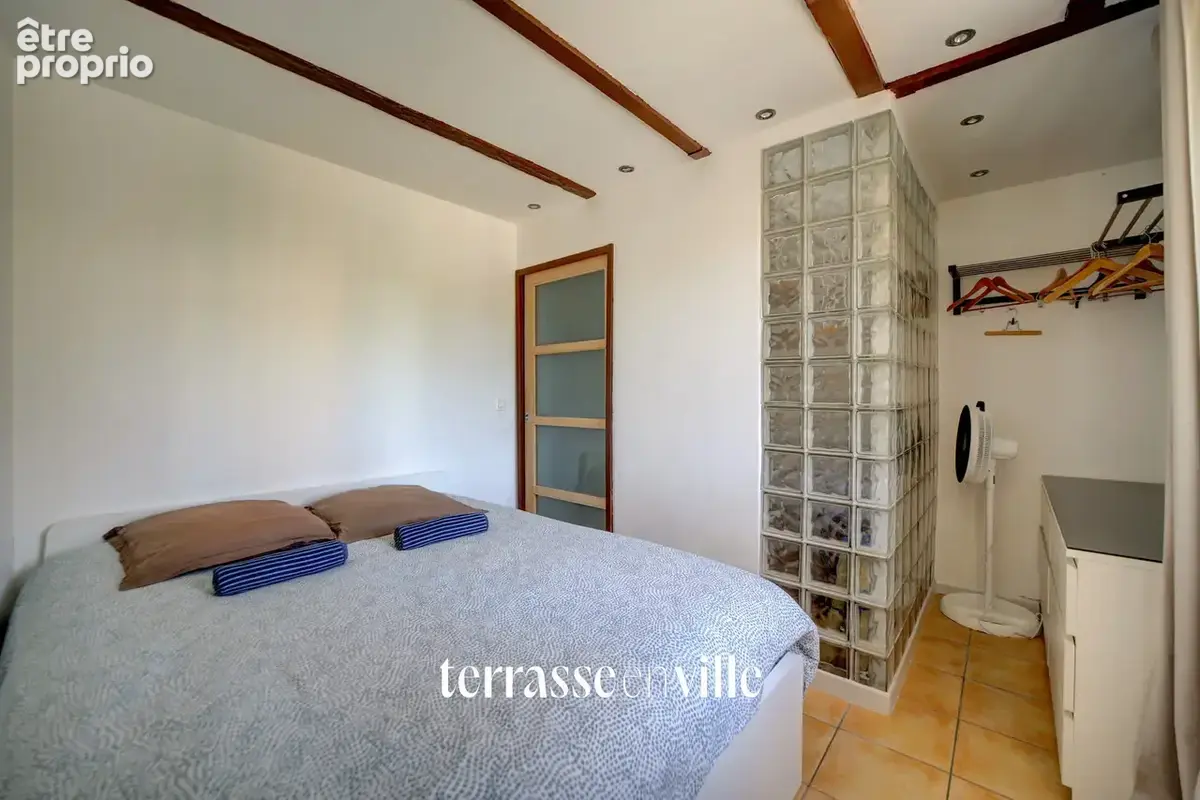 La ciotat   clos des plages   t3 duplex de caractère avec terrasse et parking   à 2 pas des plages - 399 000 - photo 9