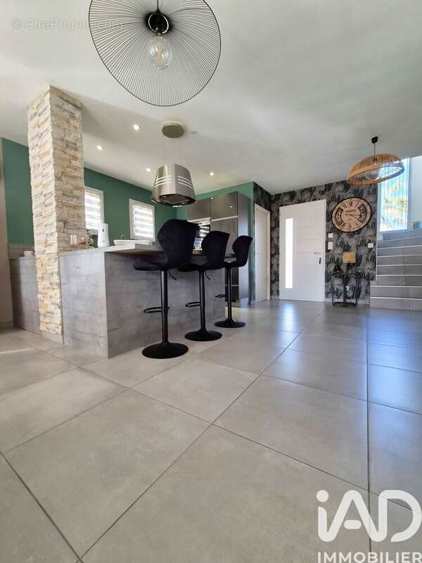 Photo 3 - Maison à PIA