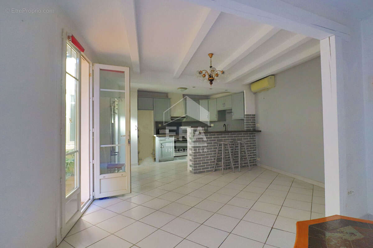 Maison à MARSEILLE-10E