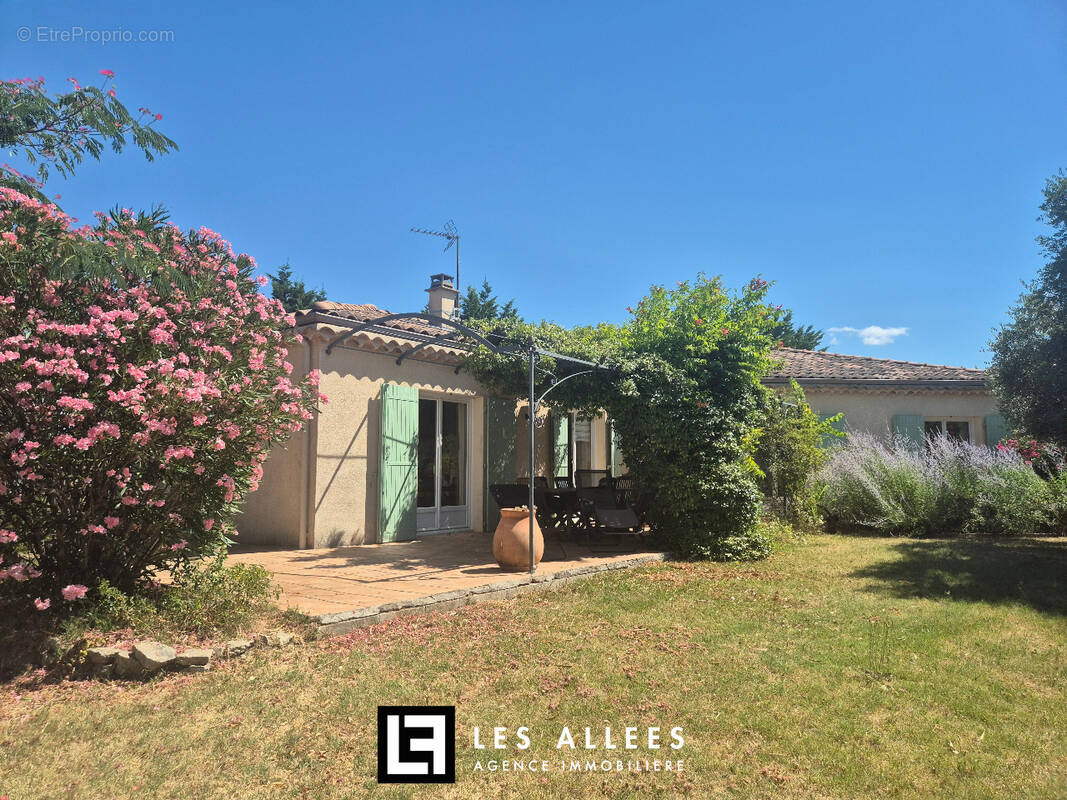 Maison à BONLIEU-SUR-ROUBION