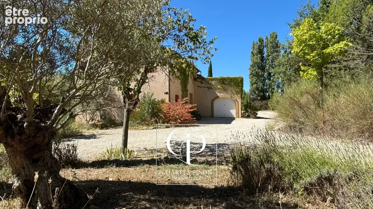 Maison à vendre 7 pièces ROGNES (13) - photo 8