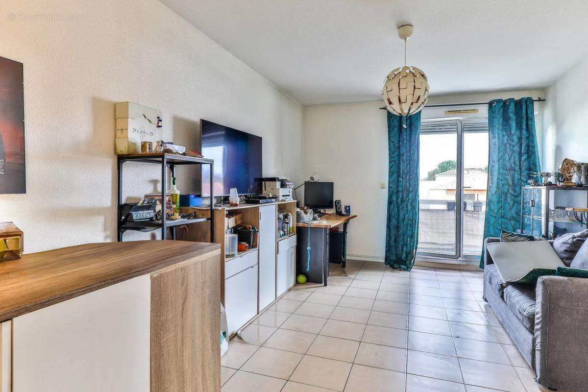 Appartement à BELIN-BELIET