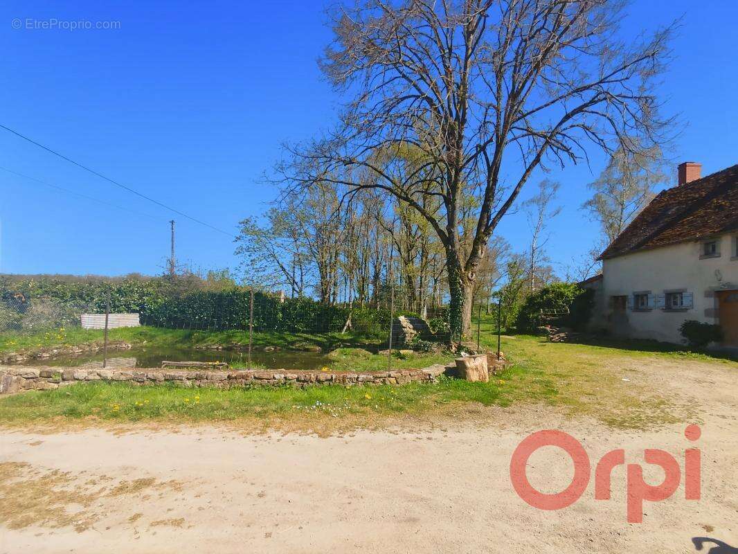 Maison à ISLE-ET-BARDAIS