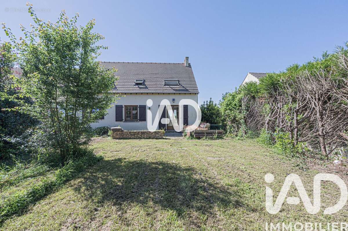 Photo 2 - Maison à THORIGNY-SUR-MARNE
