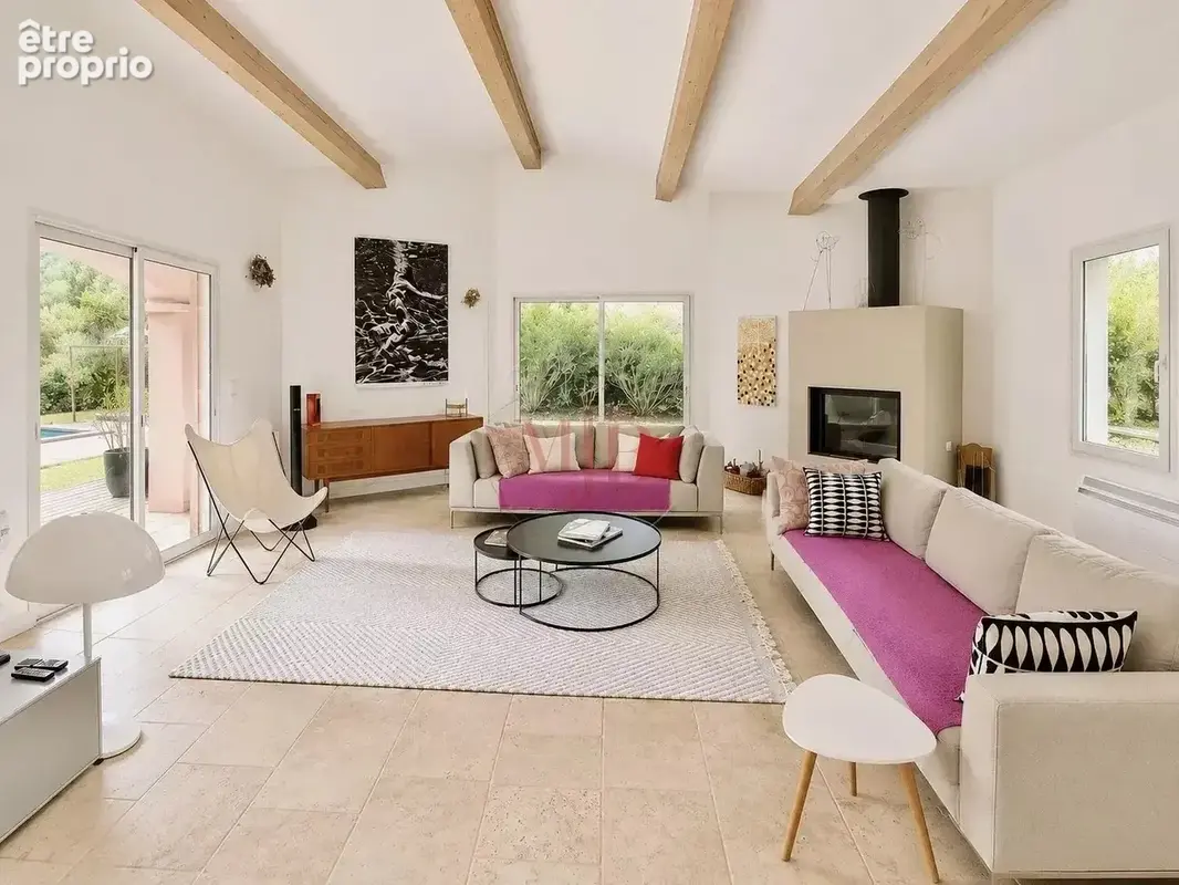 Maison 201 m² à Peyrolles-En-Provence  - photo 14