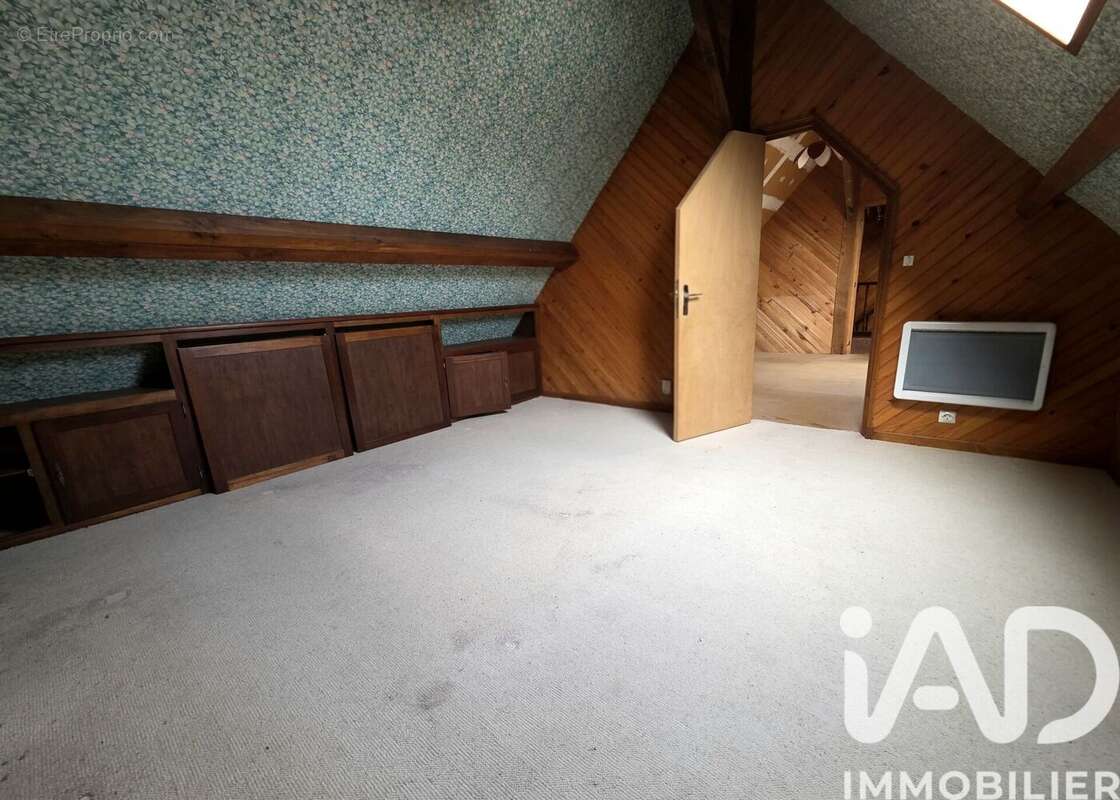 Photo 6 - Maison à LA CHAPELLE-EN-SERVAL