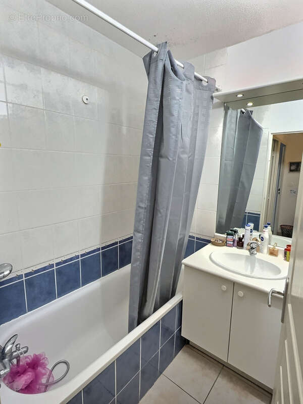 Appartement à LE CRES