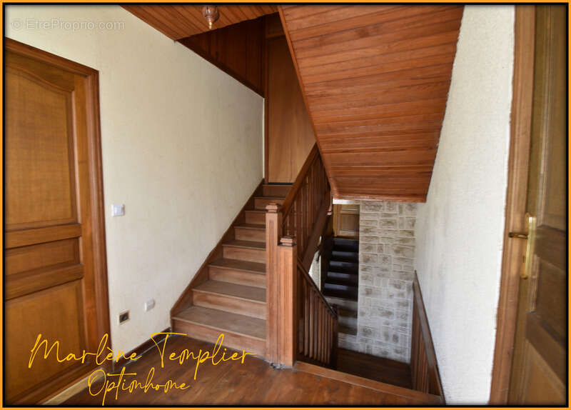 Maison à ANGOUS