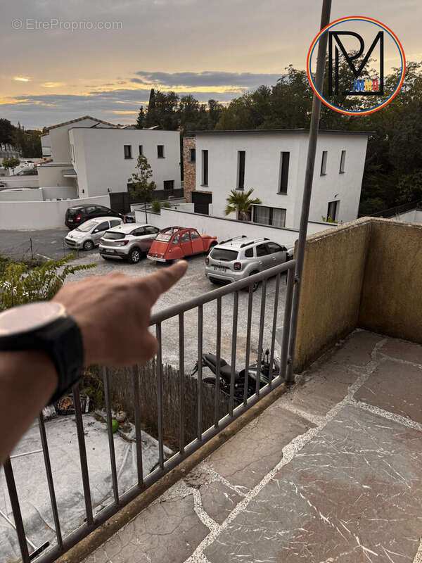 parking - Appartement à VENDARGUES