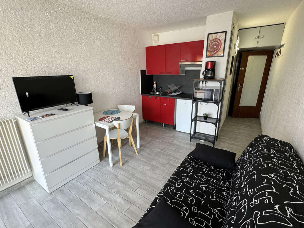 Appartement à MAUGUIO