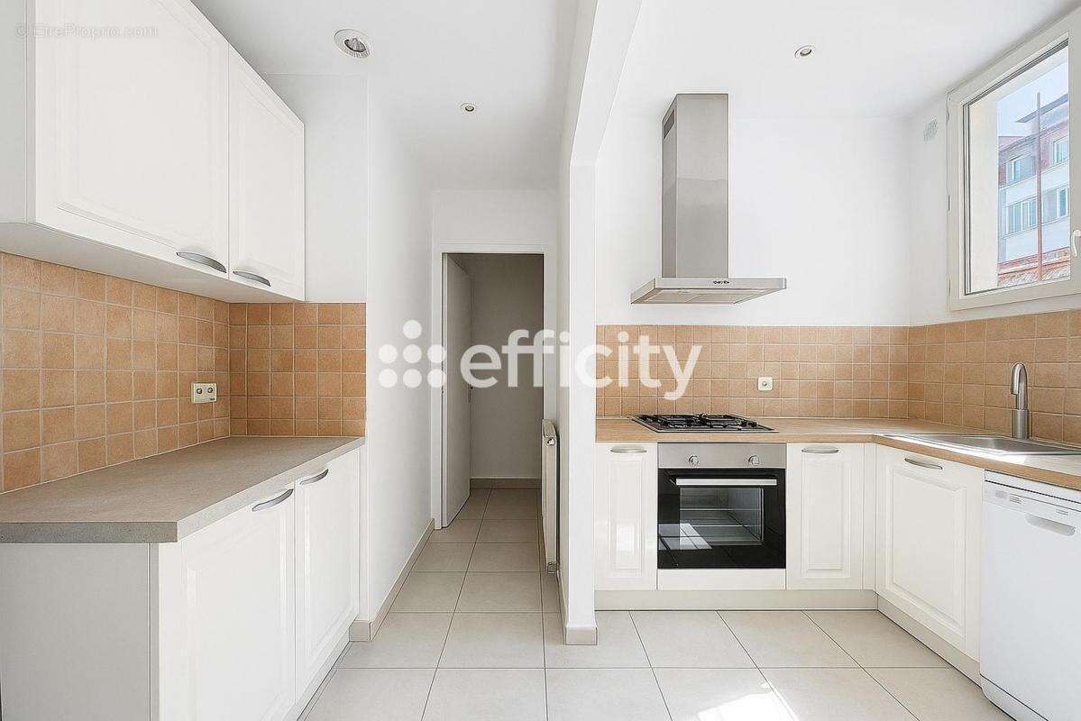 Appartement à ASNIERES-SUR-SEINE