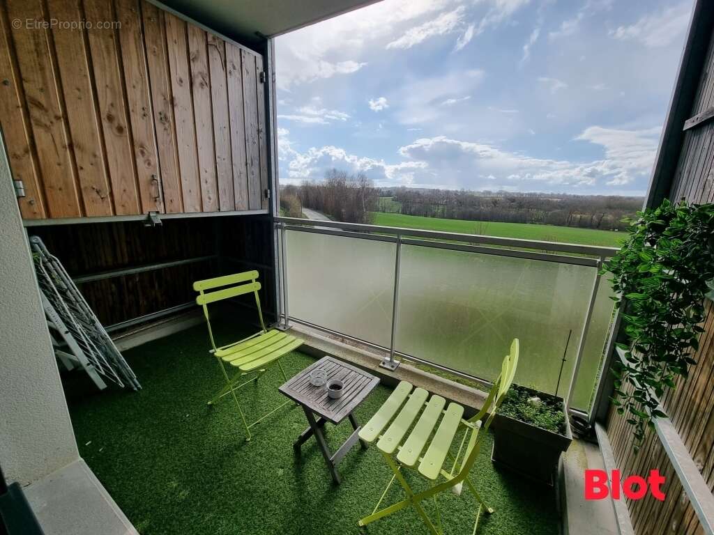 Appartement à MELESSE