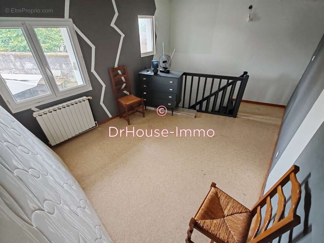 Maison à CHATELLERAULT