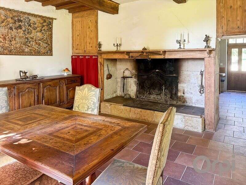 Maison à PRECHAC