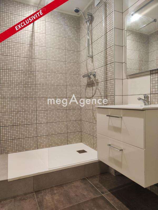 Grand T2 lumineux avec extérieur (terrasse et balcon) – Proche  Charpennes / tête d'or - photo 6