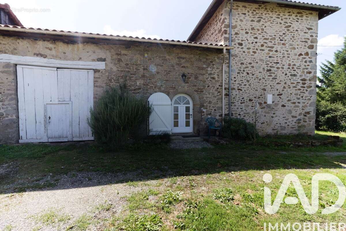 Photo 4 - Maison à SAINT-DENIS-DES-MURS