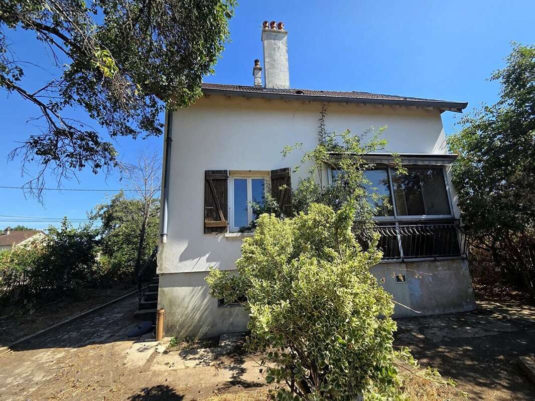 Maison familiale à rénover - Dole Sud - photo 2