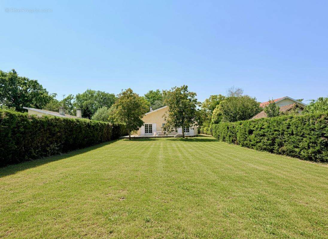 Maison 130 m² à Gujan-Mestras  - photo 2