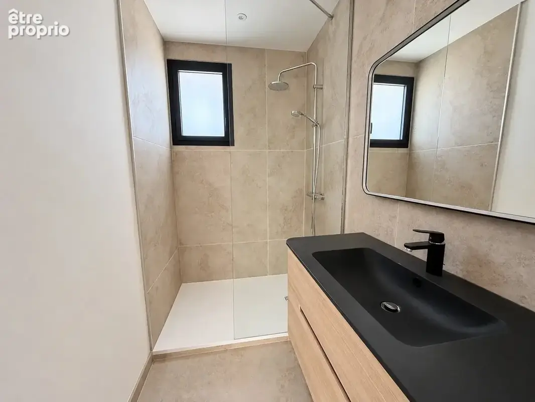 Appartement T4 (92m2) rez-de-jardin au calme absolu - photo 11