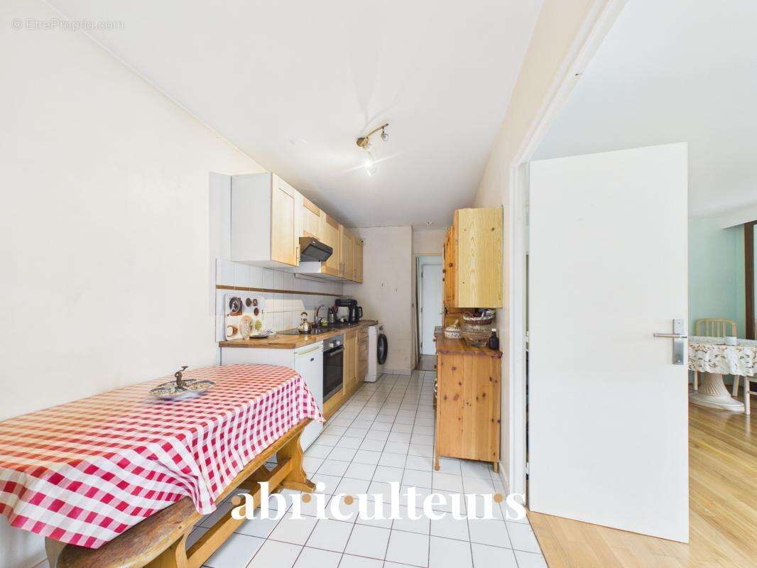 Appartement  de 84,78 m² en vente à Nogent-sur-Marne (94130) - photo 4