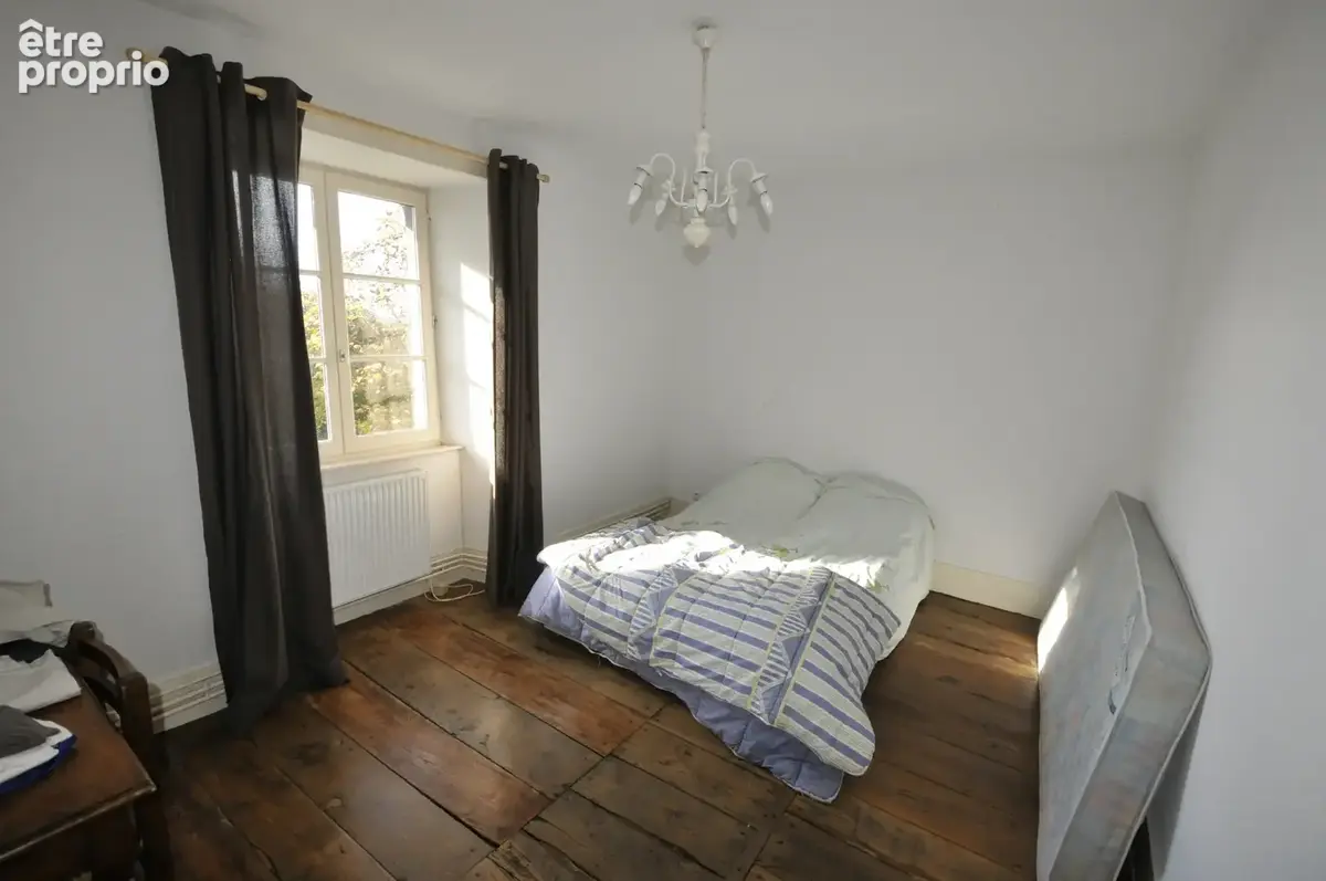 Maison de Maitre au coeur du Village de Pierre-Buffière - photo 19