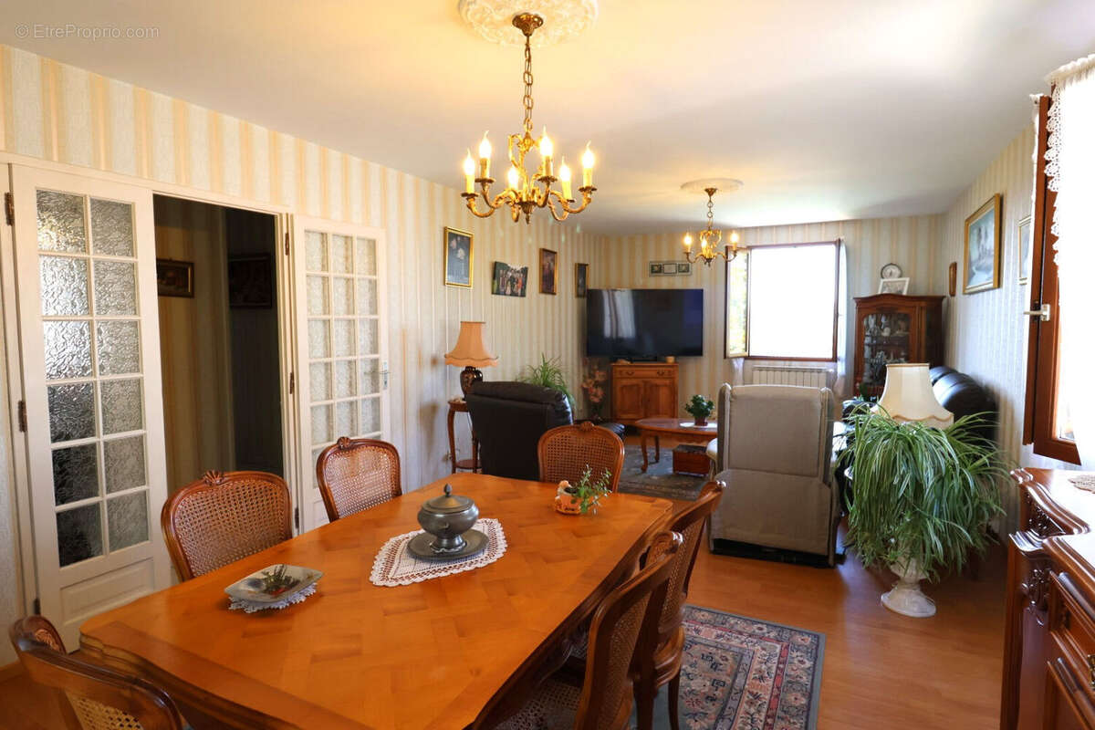 Maison à COURNON-D'AUVERGNE