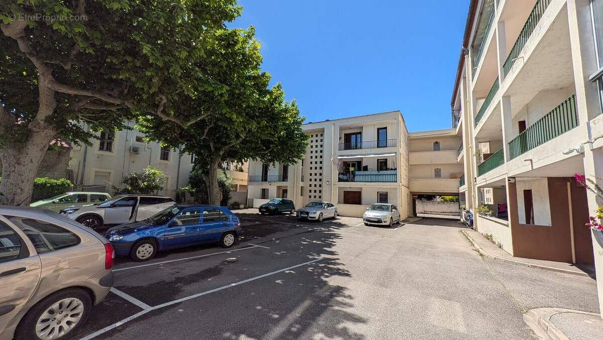 Appartement à CHATEAURENARD