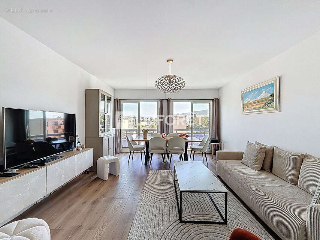 Appartement à MARSEILLE-8E