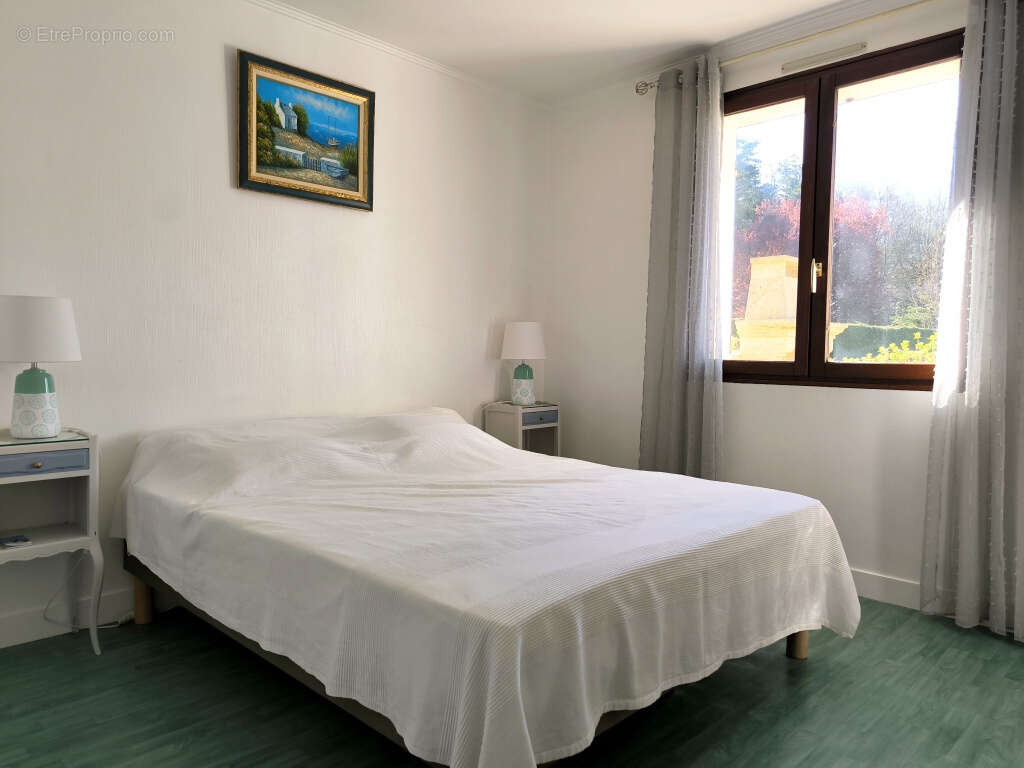 Maison à TOUR-EN-BESSIN