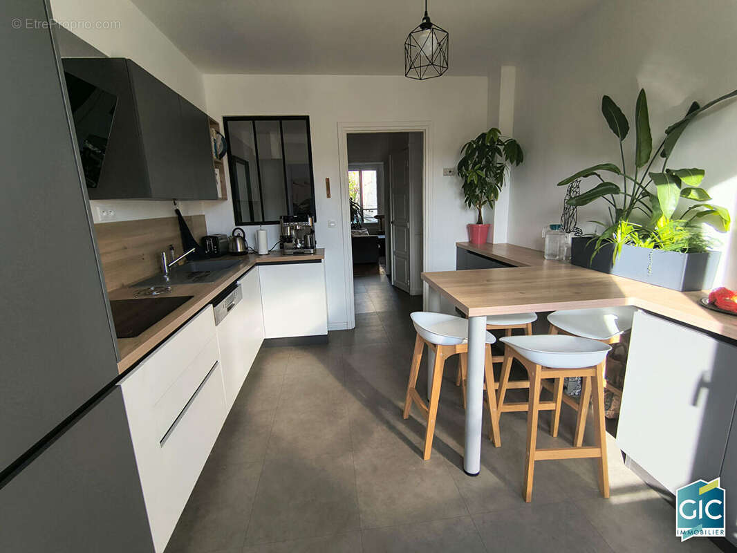 Appartement Caen 3 pièce(s) 74 m2 - photo 3