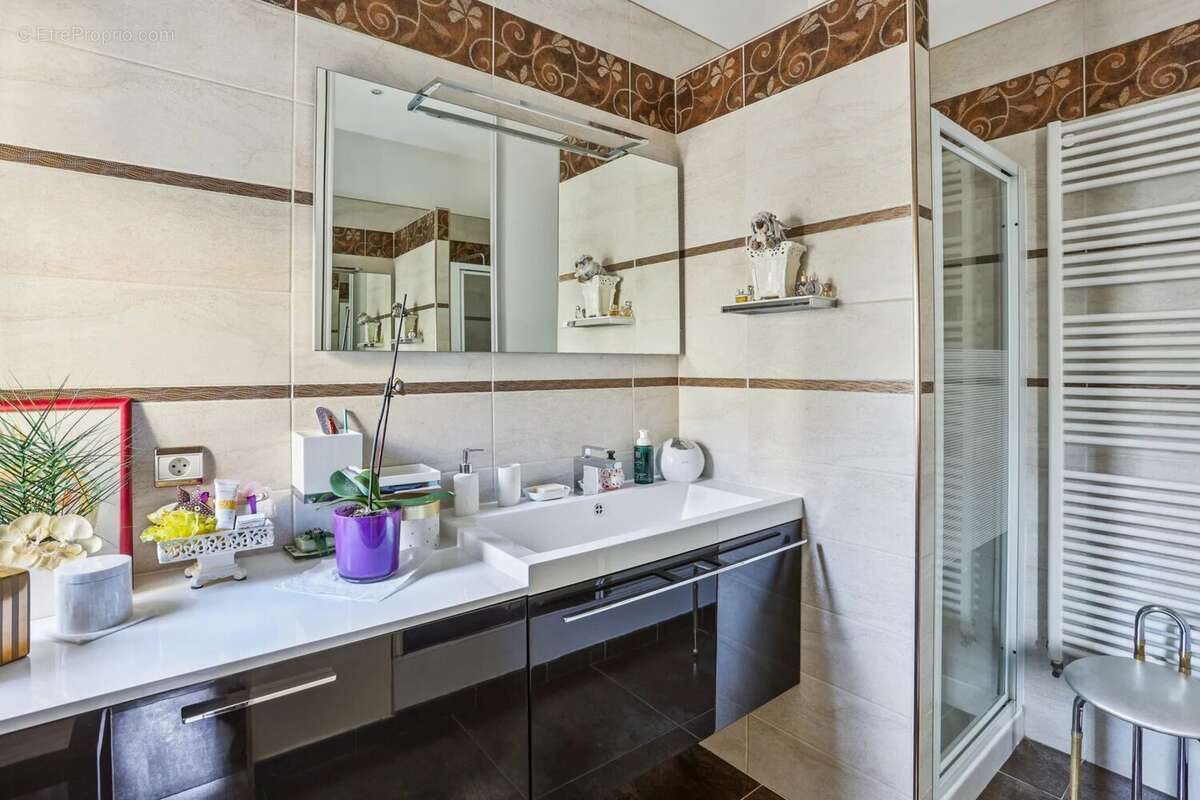 Maison à BOUC-BEL-AIR