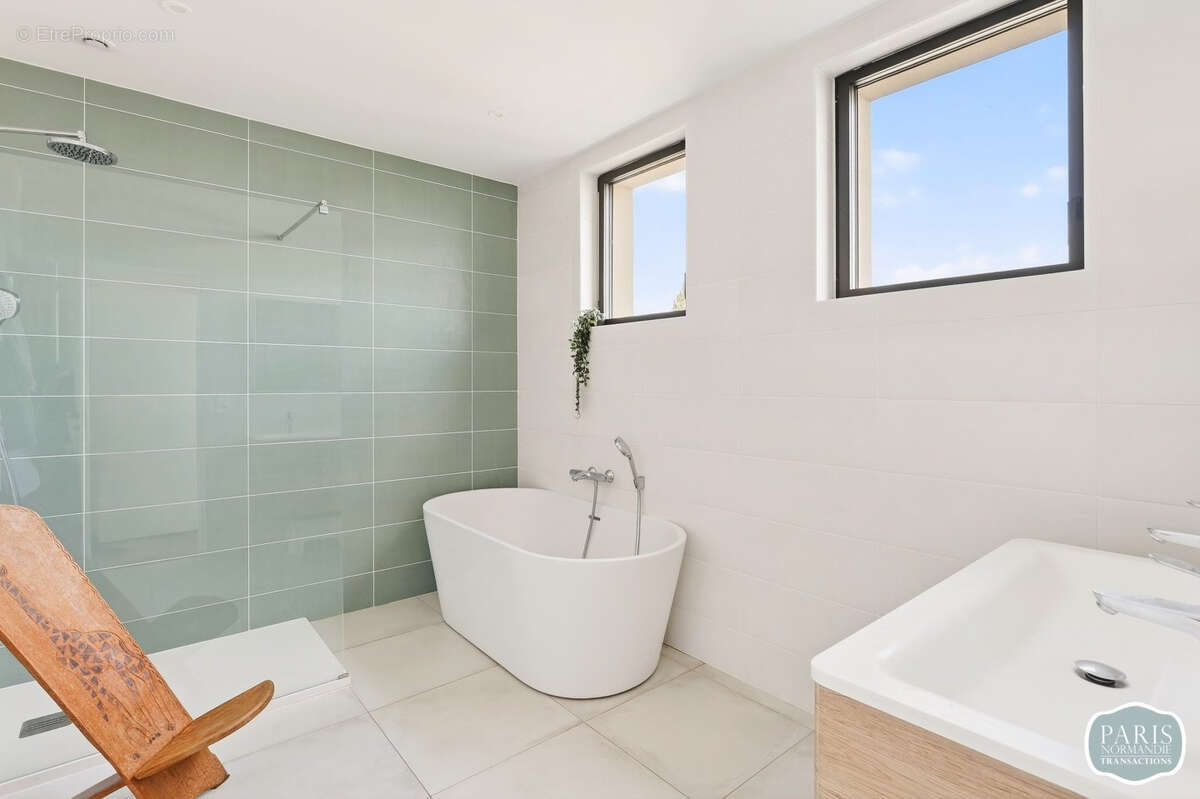 Maison à LOUVECIENNES