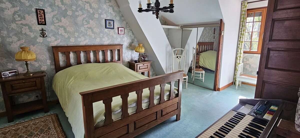 Maison à LA FERTE-ALAIS