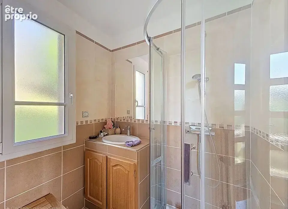 Maison avec 1273 m² de terrain idealement situee - photo 8