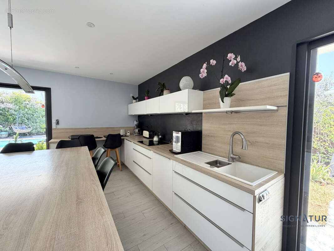 RARE - Villa contemporaine 5 pièces - 4 chambres - garage - piscine - photo 4