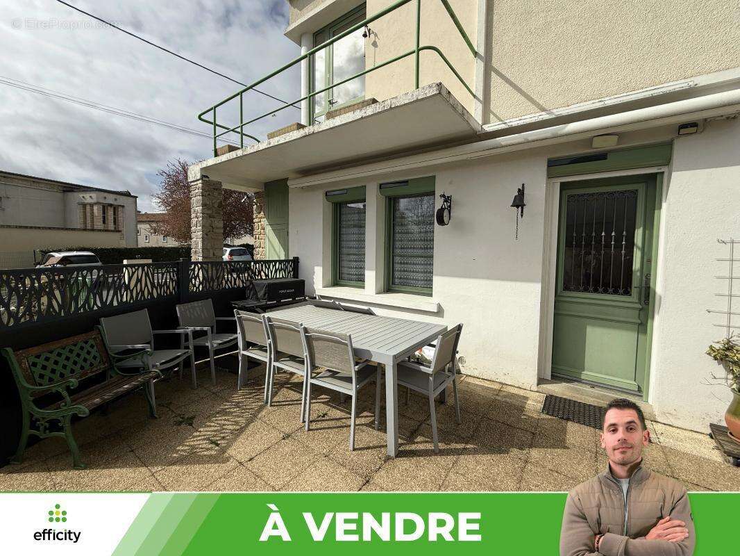 Maison à CIVRAY