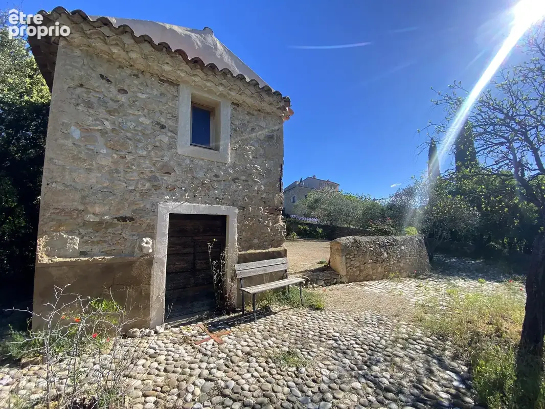 Sud luberon   domaine viticole de 39 ha avec bastide de caractère - photo 12