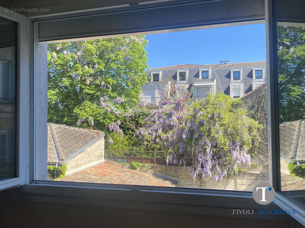 Appartement à BORDEAUX