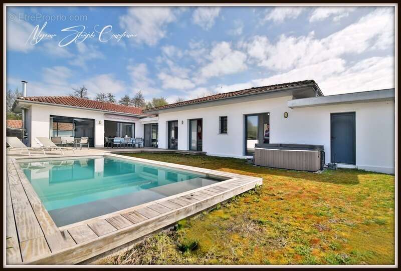 Maison à SOUSTONS